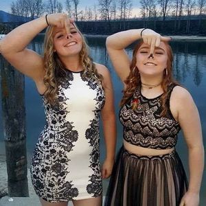 Meet your Posher, Tanis